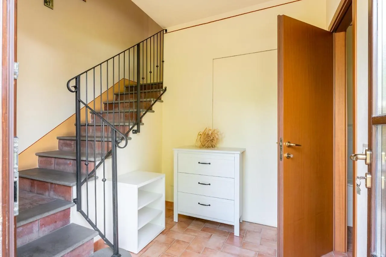Farm stay Casolare Dei Fiori - Calla Montecarlo